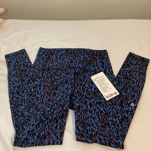 NWOT Lululemon swift speed HR tight 28”